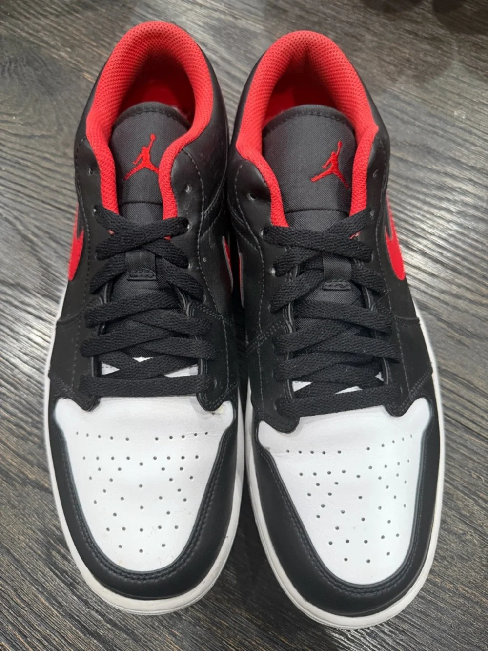 Nike Air Jordan 1 Low Shoes 'White Toe' Fire Red men’s size 12